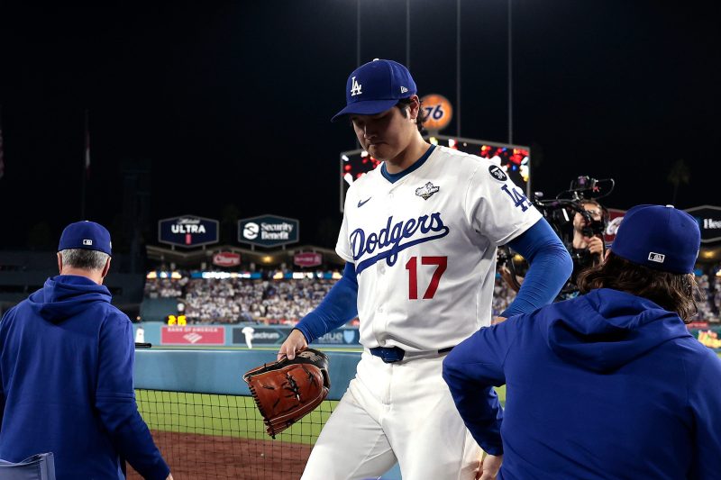 Ohtani is ‘mortal’ and Dodgers desperately need another hero Ohtani is ‘mortal’ and Dodgers desperately need another hero